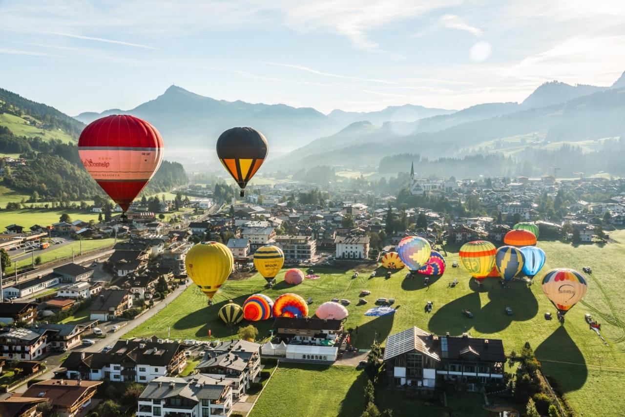 Hotel Zentral ****Superior Kirchberg in Tirol Exterior photo